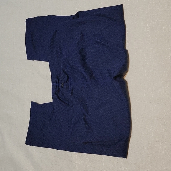 Prana blue patterned capris size extra small - Picture 5 of 8